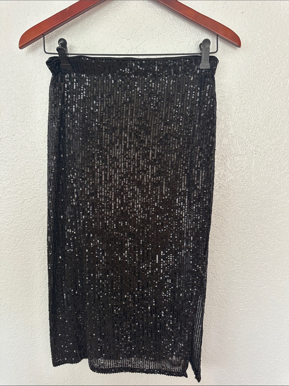 EUC Vince Camuto Black Sequin Pencil Skirt Size XS